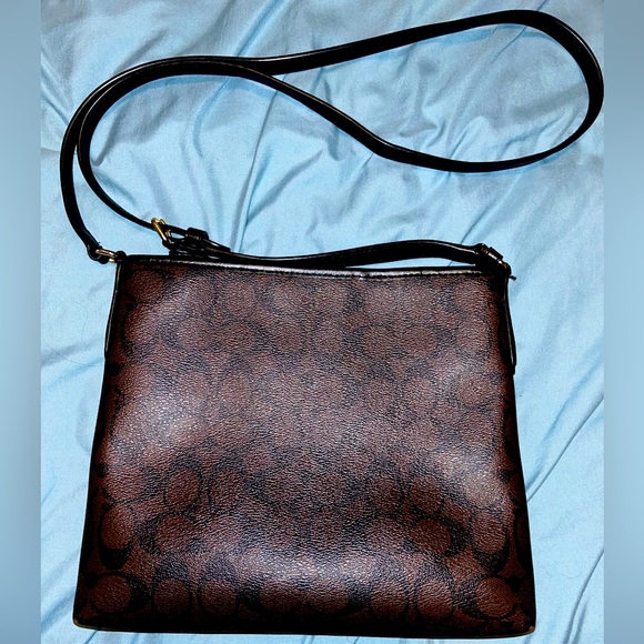 Coach crossbody bag - Picture 2 of 6